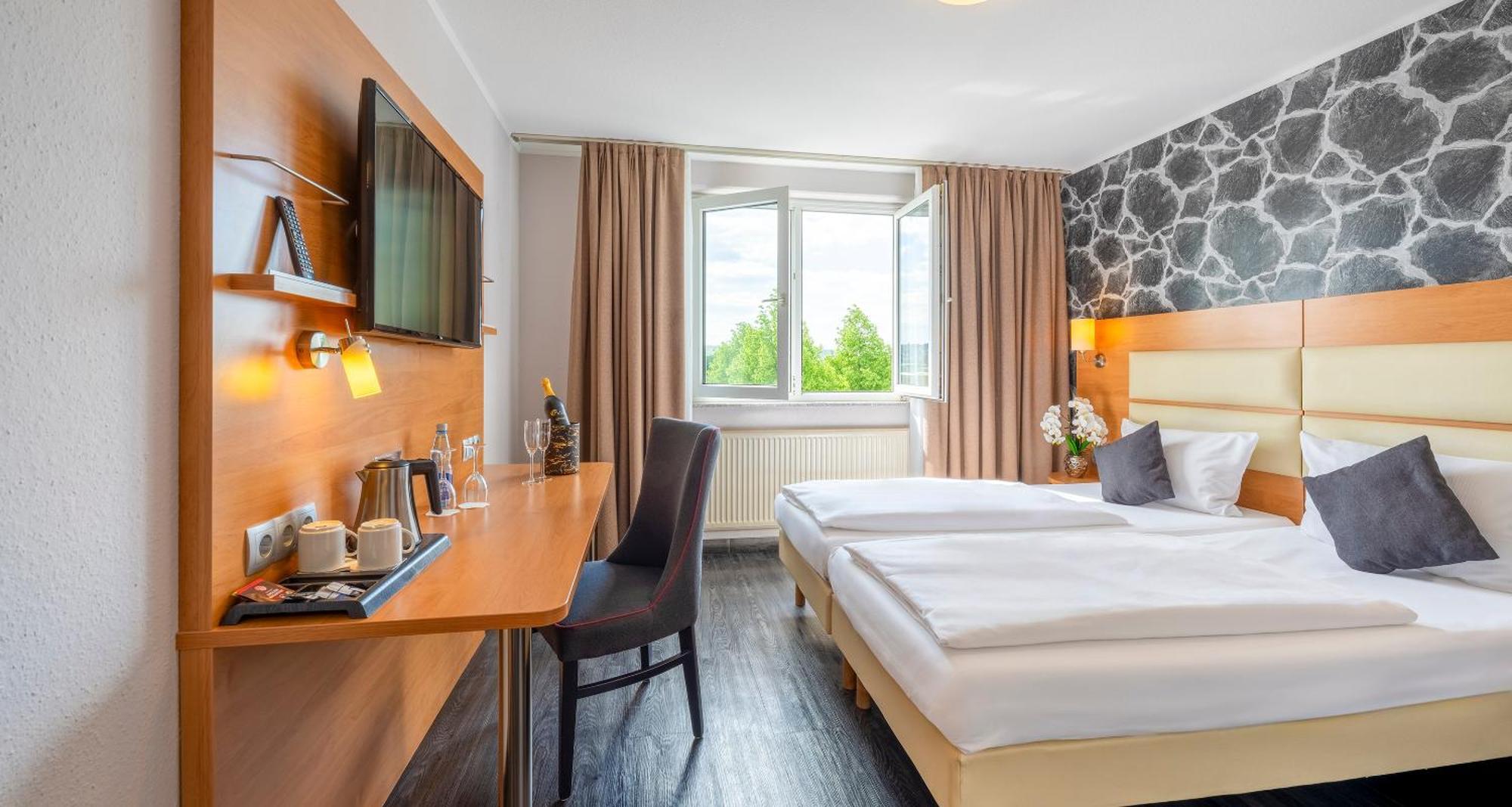 Plaza Inn Stuttgart-Leura Extérieur photo