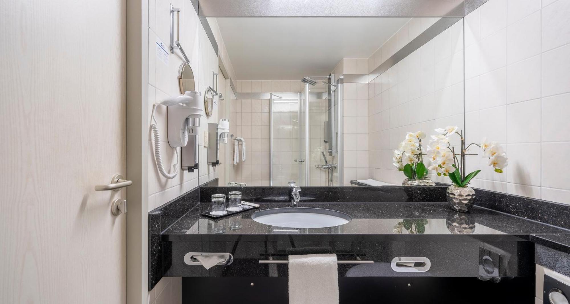 Plaza Inn Stuttgart-Leura Extérieur photo
