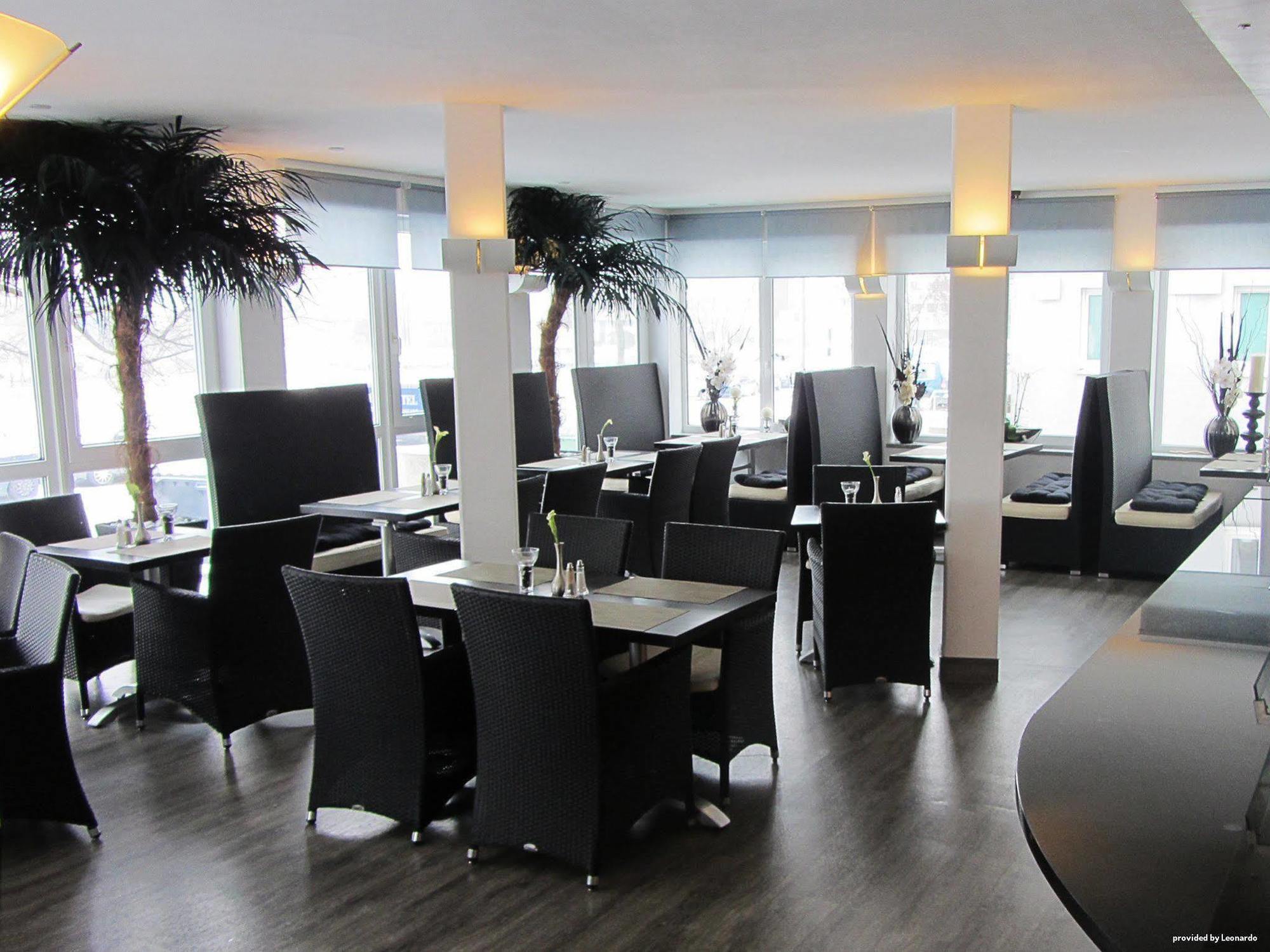 Plaza Inn Stuttgart-Leura Extérieur photo